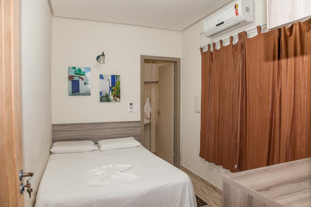 Residencial Ilha Dourada Hotel Governador Celso Ramos Værelse billede